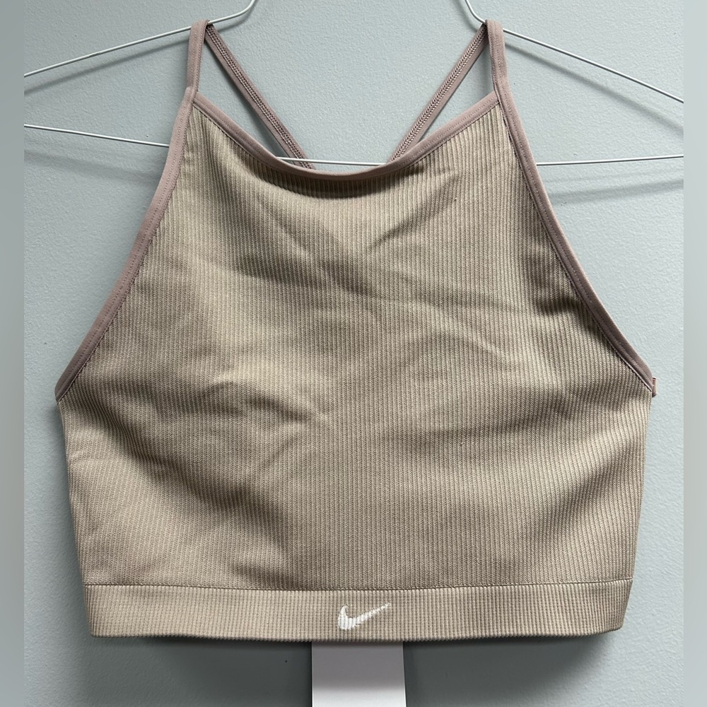 Nike Indy Seamless Light Support Sports Bra